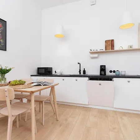 Διαμέρισμα Dwernickiego Cracow By Renters *
